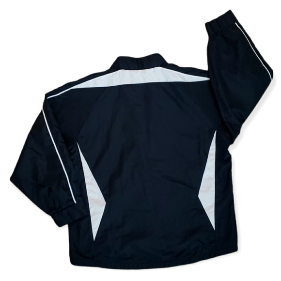 Boys UNDER ARMOUR Lightweight Zip up Jacket - Picture 2 of 5